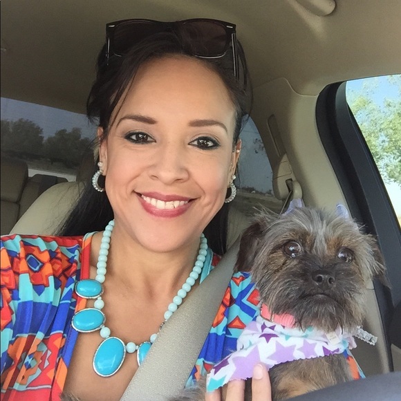 Meet your Posher, Kimberly - Picture 1 of 1